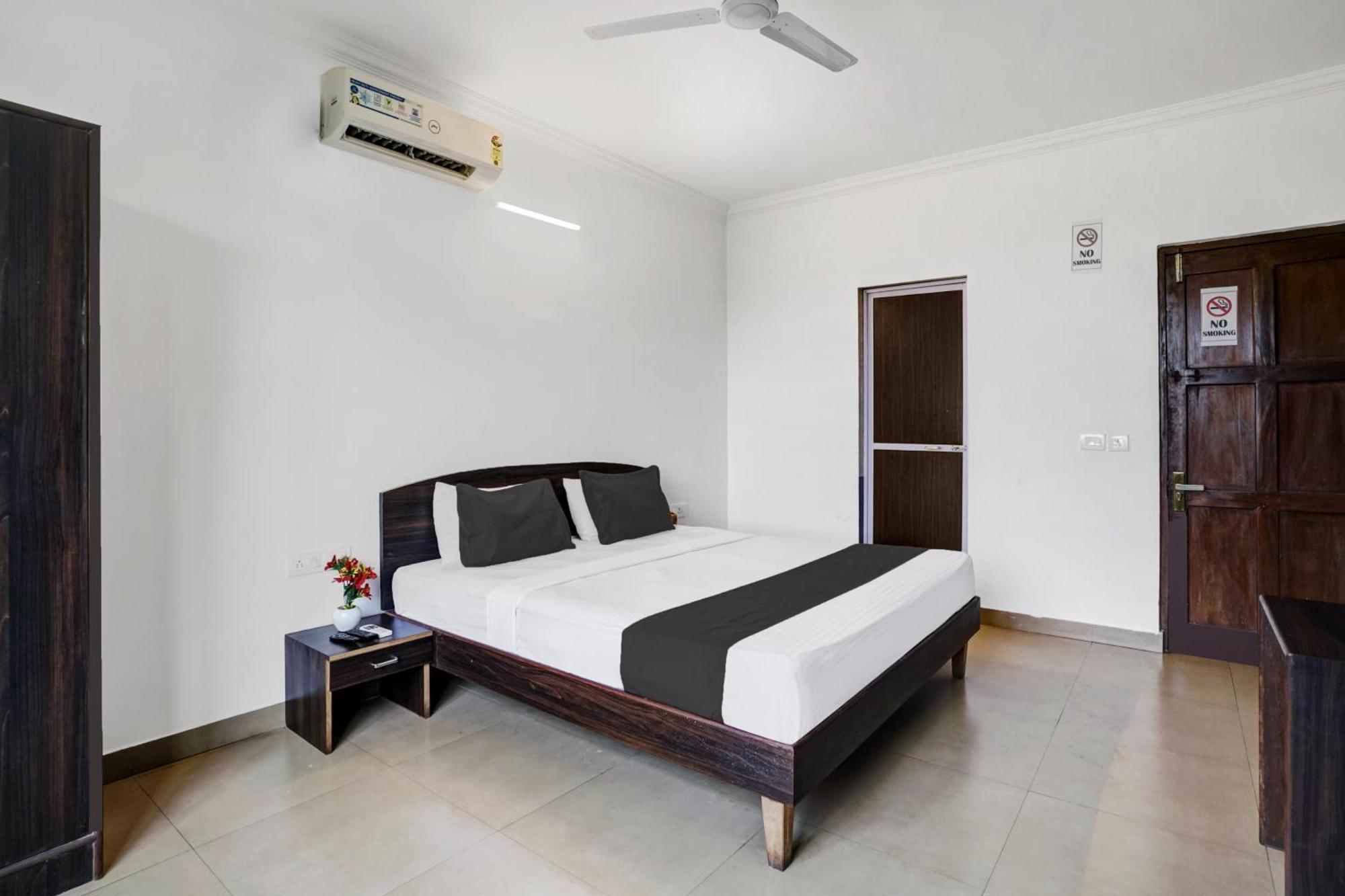 Super Hotel O Porvorim Sangolda Экстерьер фото